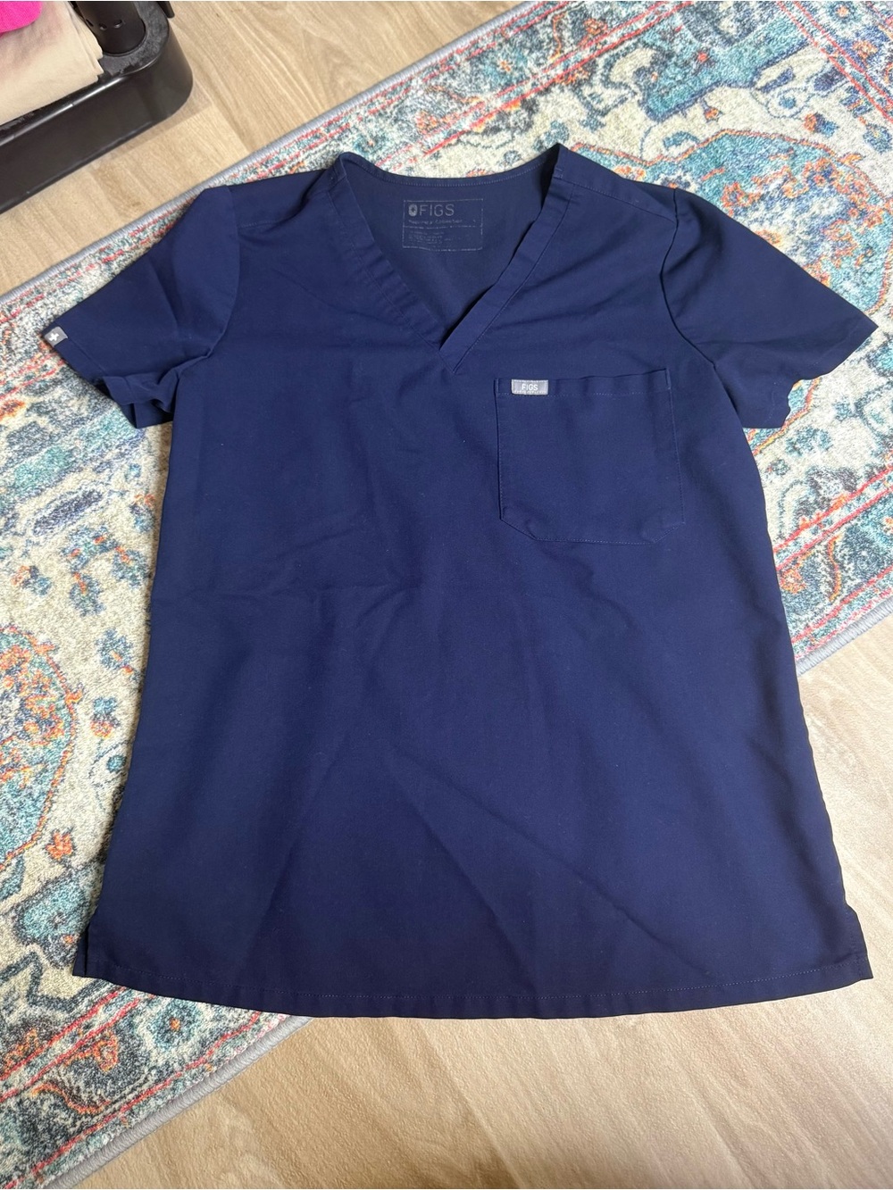 FIGS Catarina One-Pocket Scrub Top
